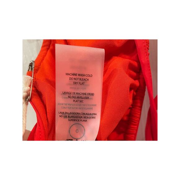 Good American XS Leilani One Piece Bathing Suit Plunge Open Back Strap Red NWT - Picture 6 of 7